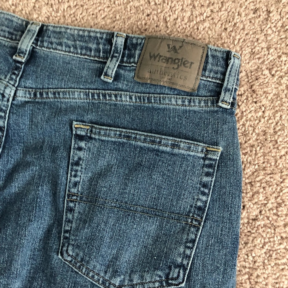 Wrangler Authentics Jeans. In great condition!